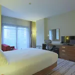 Hilton Garden Hotell 4*