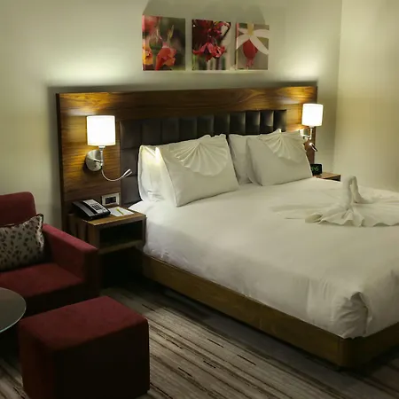 Hilton Garden Szálloda 4*