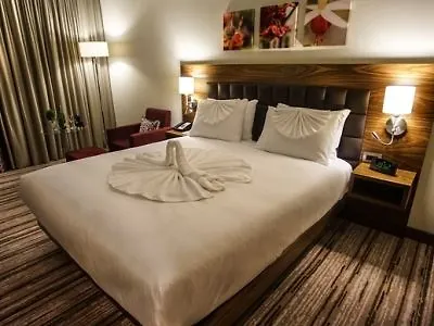 Hilton Garden 호텔