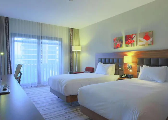 Hilton Garden Otel 4*